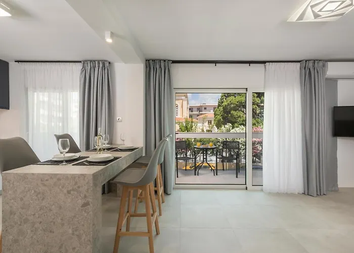 Quarters Luxury Apts Chania (Crete)