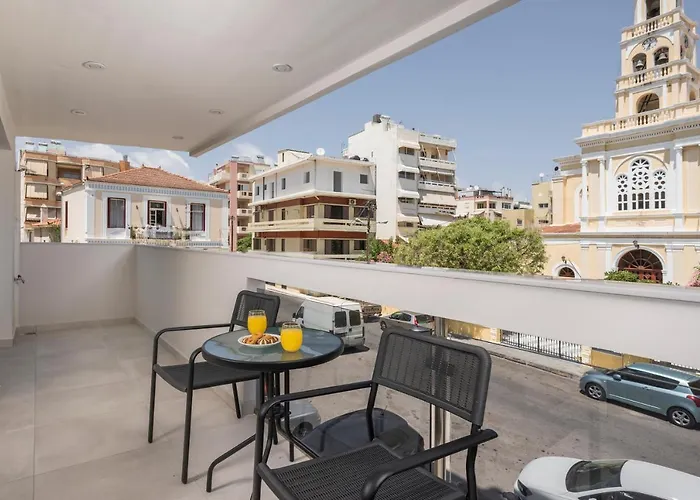 Quarters Luxury Apts