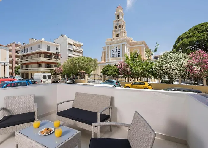 Quarters Luxury Apts 아파트