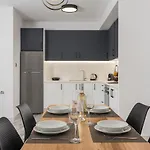 Apartamento Quarters Luxury Apts