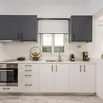 Quarters Luxury Apts Apartamento