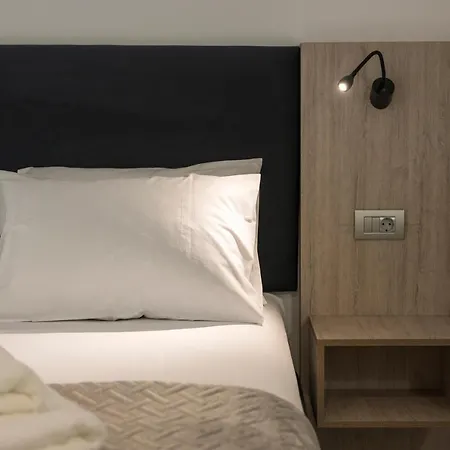 Appartamento Quarters Luxury Apts *