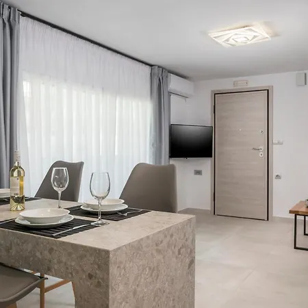Quarters Luxury Apts Апартаменти Ханья (Крит)
