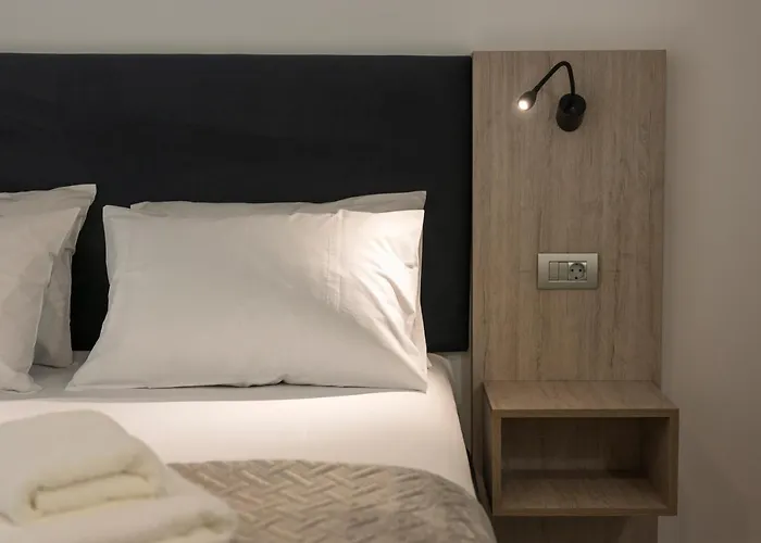 Apartamento Quarters Luxury Apts *